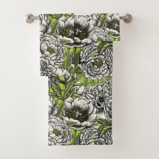 Fleurs de pivoines blanches et moisissures (En situation)