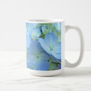 Fleurs d'Hydrangea Bleues Ajoutent Texte Tasse à C