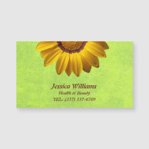 Fleurs jaunes sur Monogramme vert Abstrait