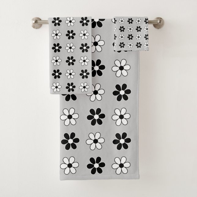 Fleurs modernes noir et blanc sur gris argent clai (En situation)