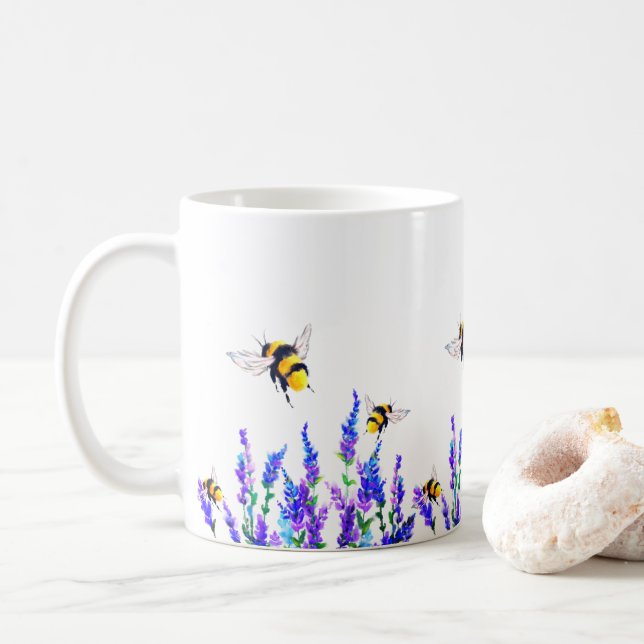 Fleurs printanières et abeilles volent la Mug (Avec donut)