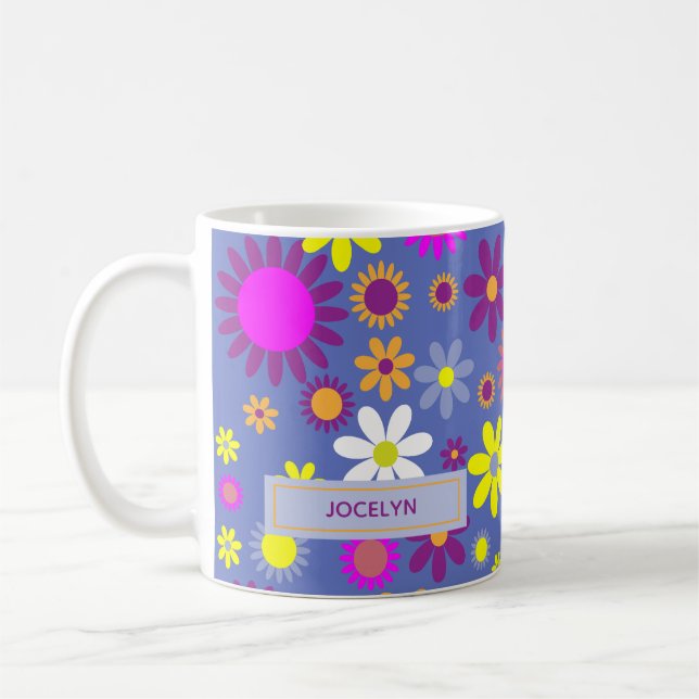 Fleurs rétro sur Mug personnalisé violet (Gauche)