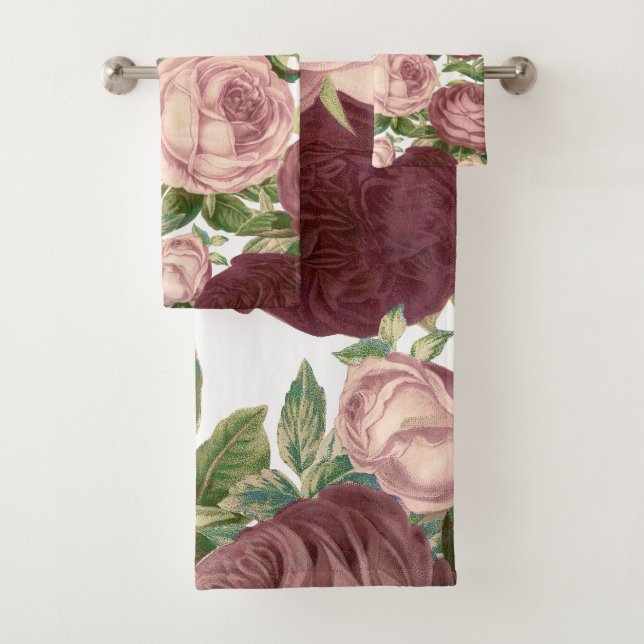 Fleurs roses chics de roses de Bourgogne de pays (En situation)