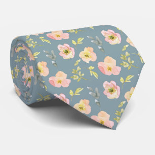 Fleurs roses sur Cravate gris bleu