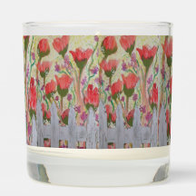 Fleurs rouges Clôture blanche