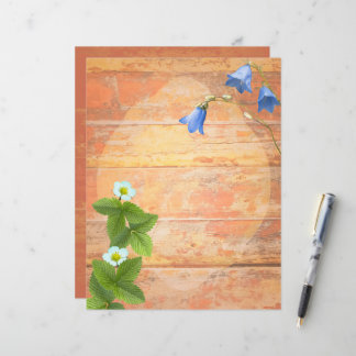 Fleurs sauvages sur un arrière - plan de tableau u