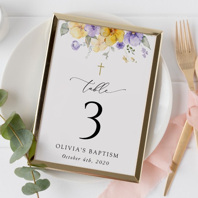 Fleurs violettes et jaunes, numéros de table de ba (Créateur téléchargé)