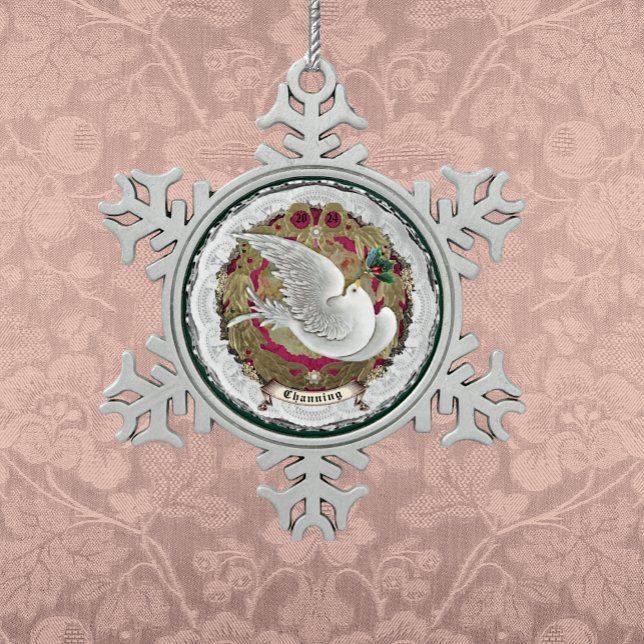 Flocon De Neige Ornement Dresden Dentelle Dove (On Antique Blush Silk Damask)
