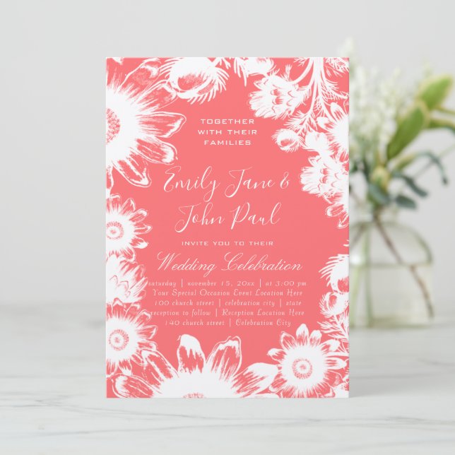 Floraison Blush Peach Floral Wedding Invitations (Debout devant)