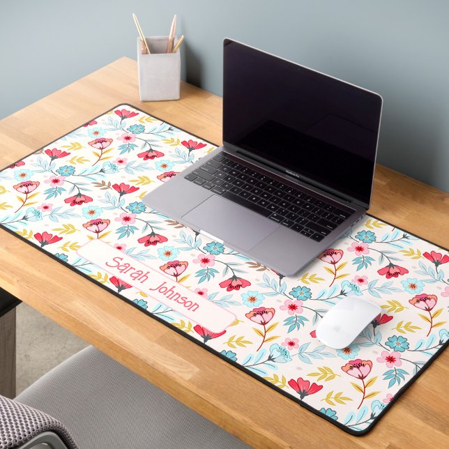 Floral Feminine Coloré Nom personnalisé (Floral Feminine Colorful Personalized Name Desk Mat)