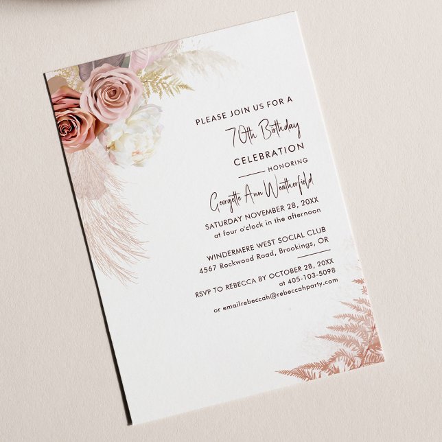 Floral Pampas Grass 70e anniversaire Invitation (Pampas Grass Script 70th Birthday Party Invitation)