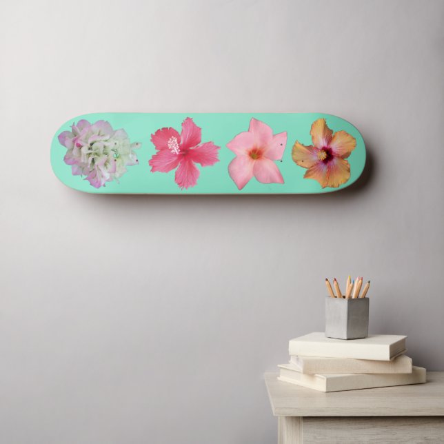 Flower Power 1 Skateboard (Art mural (Horz))