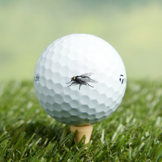 Fly Buddy Taylor Made TP5 balles de golf (12 pk) (T-shirt Insitu)