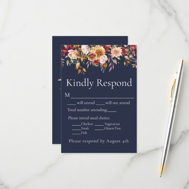 Foliage d'automne Floral Navy Blue Wedding RSVP (Devant/Arrière en situation)
