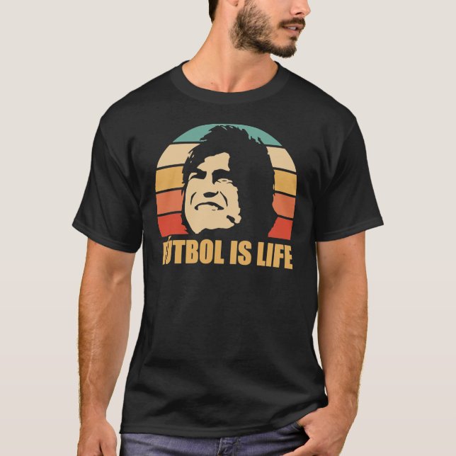 FOOTBALL IS LIFE Essential T-shirt (Devant)