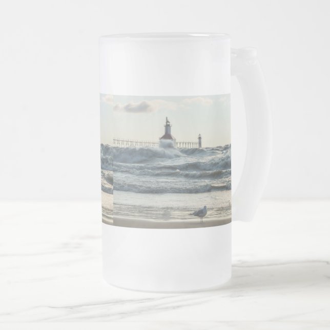Force Derrière La Beauté Verre Frosted Beer Mug (Devant droit)