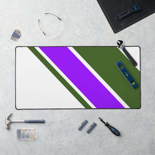 Forêt verte vive rayures de course violet sur fond (Poste de travail)