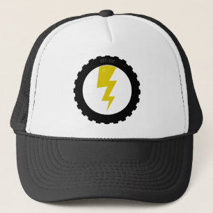 Foudre dans un casquette de pneu
