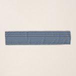 Foulard Bleu marine et blanc col à rayures nautiques<br><div class="desc">Eau de mousseline marine bleue et blanche en mousseline marine pour le cou, les cheveux ou la tête. Foulards transparents et minces personnalisés avec une belle impression. Disponible en différentes tailles, couleurs et formes. Long ou carré. Ajoutez votre nom ou votre texte en option. Rendre les lignes plus épaisses si...</div>