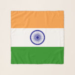 Foulard Carré Scarf avec le drapeau de l'Inde<br><div class="desc">Ajoutez une touche d'élégance et de fierté culturelle à votre garde-robe avec notre magnifique écharpe carré arborant le drapeau de l'Inde ! Ce foulard élégant est conçu pour être à la fois un accessoire à la mode et une représentation vibrante du patrimoine indien. Parfait pour toutes les occasions, ce foulard...</div>