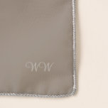 Foulard CB Elegant Armoire initiale Chiffon Scarf<br><div class="desc">Elégante Armoire Americano Initial Chiffon Scarf. Conception par Claudine Boerner.</div>