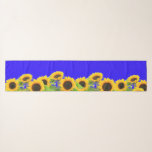 Foulard Couleurs du drapeau ukrainien des foulards de sole<br><div class="desc">Écharpes tournesol - Liberté Ukraine Paix Couleurs drapeau ukrainien - Soutenez l'indépendance ensemble - Victoire ! Faisons du monde un endroit meilleur - tout le monde ensemble ! Un monde meilleur commence - dépend - a besoin de VOUS aussi! Vous pouvez transférer vers plus de 1000 produits Zazzle. Redimensionnez et...</div>