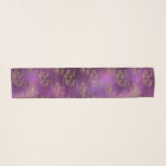 Foulard Élégant Motif de sirène d'or violet métallique bri<br><div class="desc">Améliorez vos accessoires de garde-robe avec un foulard sur mesure. Élégant Motif de sirène d'or Métal Violet Métal brillant Enveloppement de l'écharpe. Super idée cadeau.</div>