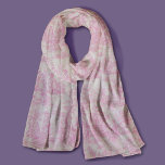 Foulard Elégante toile rose vintage de jouy<br><div class="desc">Vintage rétro rose de toile de jouy Écharpe. Améliorez votre garde-robe avec l'élégance intemporelle de toile de jouy design vintage, inspiré par les motifs exquis des scènes roses chaudes françaises. Ces tirages de Toile sophistiqués sont une rage permanente en ce moment, de beaux designs qui apportent beauté naturelle et charme....</div>