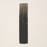 Foulard Luxe Chic Black Gold Fringe Parties scintillant ét<br><div class="desc">Cette impression glamour et de luxe est le design parfait pour la femme élégante et branchée. Il est doté d'un rideau de frange de parties scintillant en or brillant avec une typographie de parties scintillant fausse sur le dessus d'un arrière - plan noir simple. C'est un design élégant, chic, branché...</div>