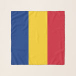 Foulard Scarf carré avec drapeau de Roumanie<br><div class="desc">Ajoutez une touche de fierté roumaine à votre garde-robe avec notre foulard carré exclusif avec le drapeau de la Roumanie! Conçu avec une attention minutieuse aux détails, ce foulard est plus qu’un accessoire à la mode, c’est une célébration du patrimoine et de la fierté culturelle de la Roumanie. Le design...</div>