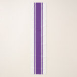 Foulard Sporty Colorful Purple Racing Stripes White Edges<br><div class="desc">Ce design élégant et coloré présente une bande centrale violette colorée surlignée de rayures flottantes assorties. Des rayures blanches à l'extérieur complètent la composition sportive.</div>