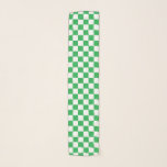 Foulard Vert Checkered et blanc<br><div class="desc">Art numérique abstrait des carrés verts et blancs dans une formation checkered.</div>