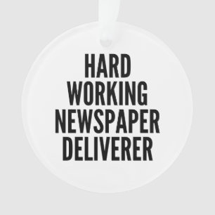 Fournisseur de journaux travaillant dur