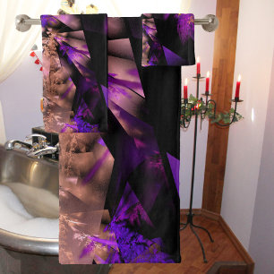 fractale moderne en noir et violet