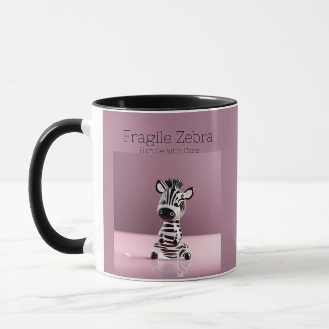 Fragile Zebra : Manipuler avec soin Mug (Gauche)