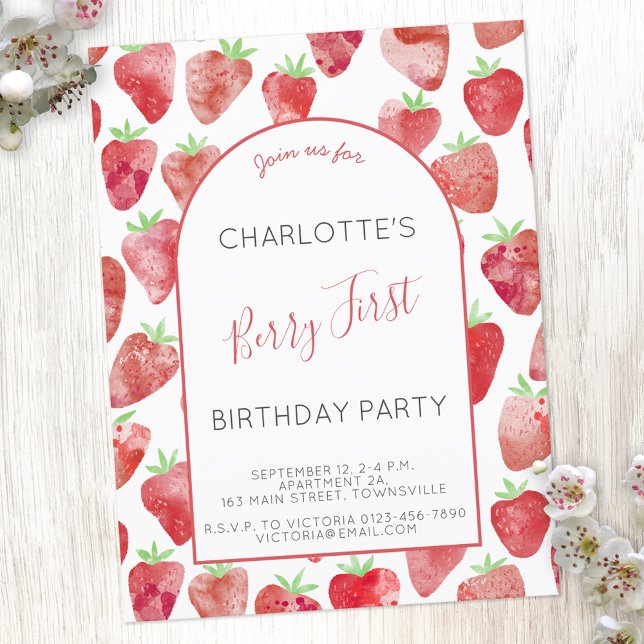 Fraise première fête d'anniversaire Invitation (Créateur téléchargé)