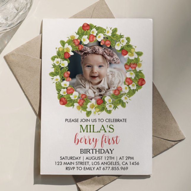 Fraise première invitation anniversaire Berry Swee (Créateur téléchargé)