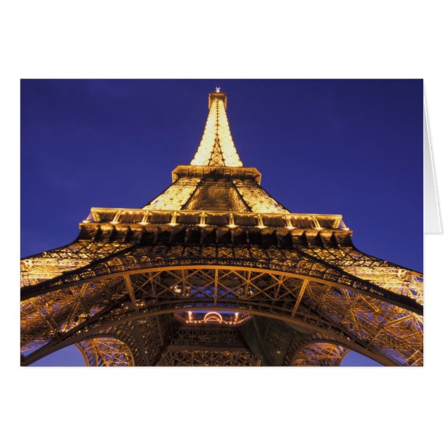 FRANCE, Paris Tour Eiffel, vue du soir (Devant horizontal)