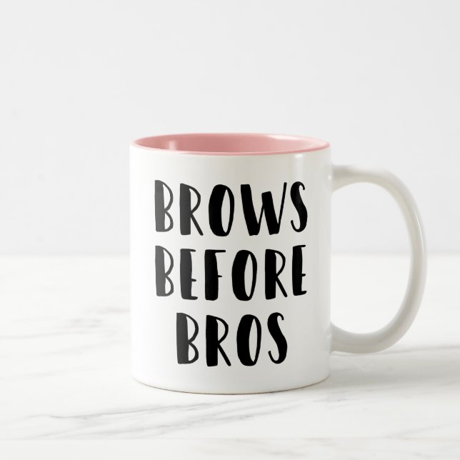 Fronts avant tasse de maquillage de Bros (Droit)