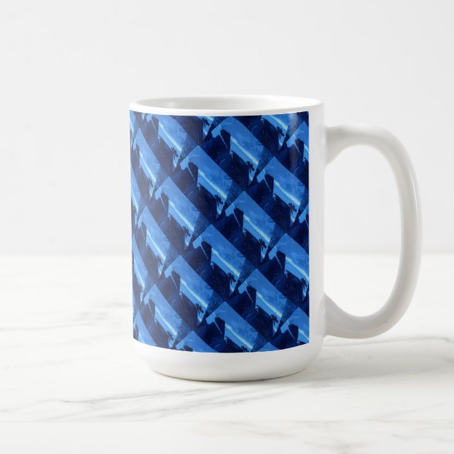 "Frozen Ridge #2 Tiled" Résumé Conception Mug (Droite)