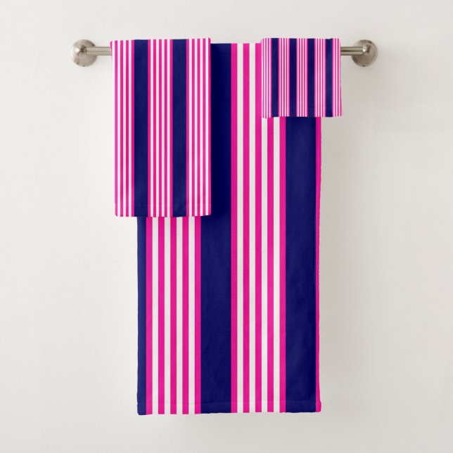 Fuchsia et blanc cinq bandes motif avec bleu (En situation)