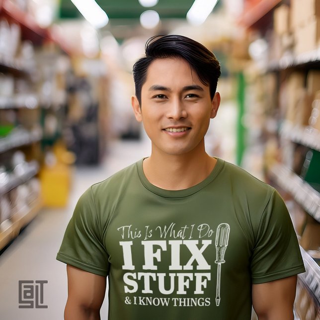 Funny Handyman T-Shirt This Is What I Do I Fix Stu (Créateur téléchargé)