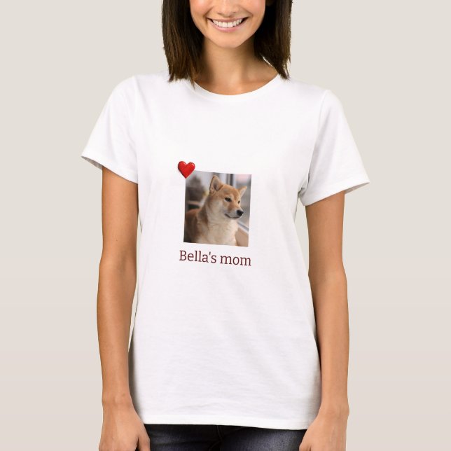 Furry Friend, Loving Mom – Custom Dog T-Shirt (Devant)