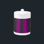 Fuschsia Pink Stripes en fibre de carbone<br><div class="desc">Un décor design fuchsia rose rayures à la fibre de carbone. Le look d'impression en fibre de carbone convient aux goûts automobiles,  modernes et industriels et les lignes verticales vibrantes font pour un design dynamique.</div>