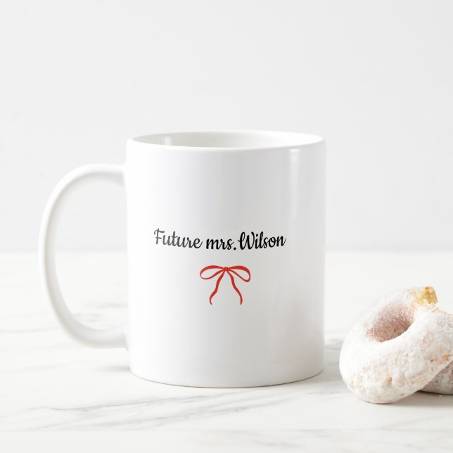 Future Mrs Coffee Mug Engaged Bride To Be Gift (Avec donut)