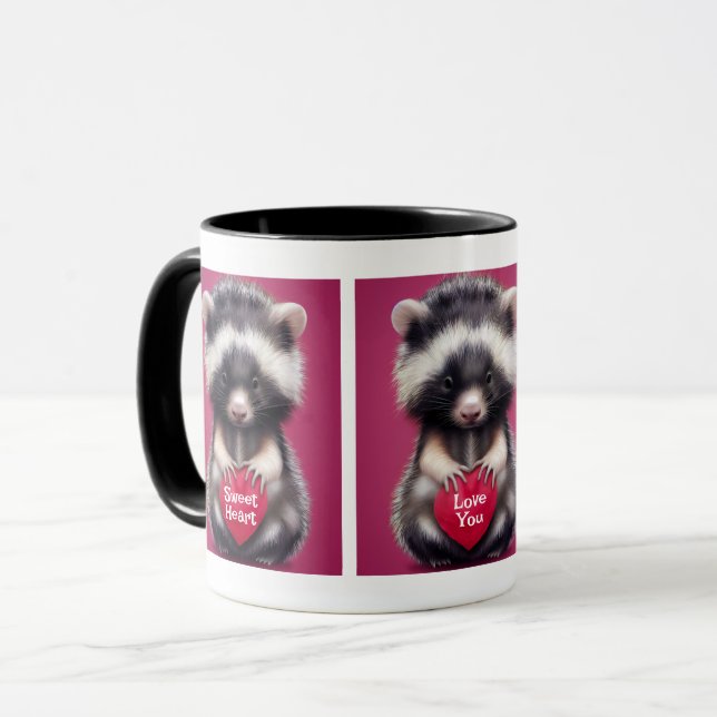 Fuzzy Skunk Heart Messages Mug (Devant gauche)