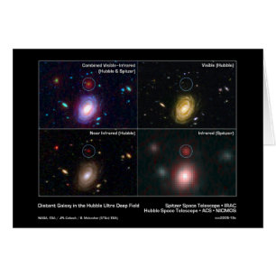 Galaxie éloignée dans le domaine ultra profond de