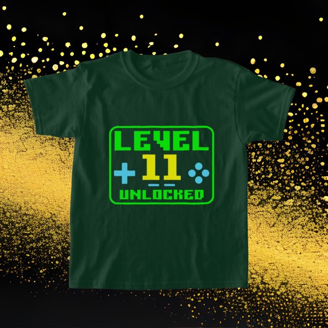 gamer Anniversaire mot art unisex 11e T-Shirt (Créateur téléchargé)