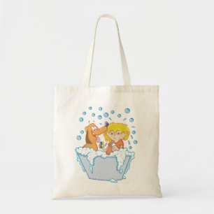 Garçon lavant un sac fourre-tout à chien