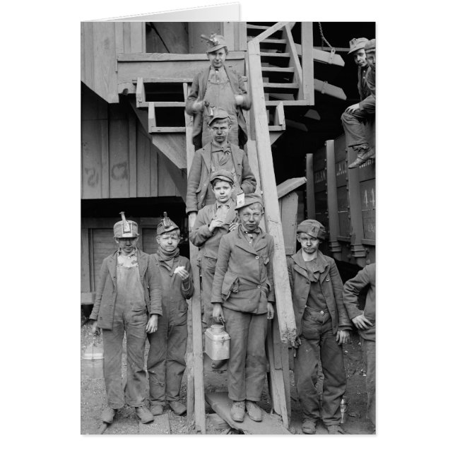 Garçons casseurs de charbon, 1900 (Devant)